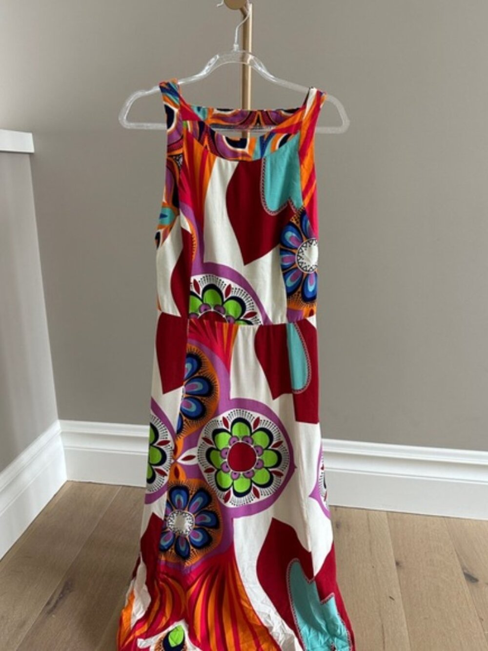 FARM Rio Tropical Print Cut-Out Back Maxi Dress – Size Medium